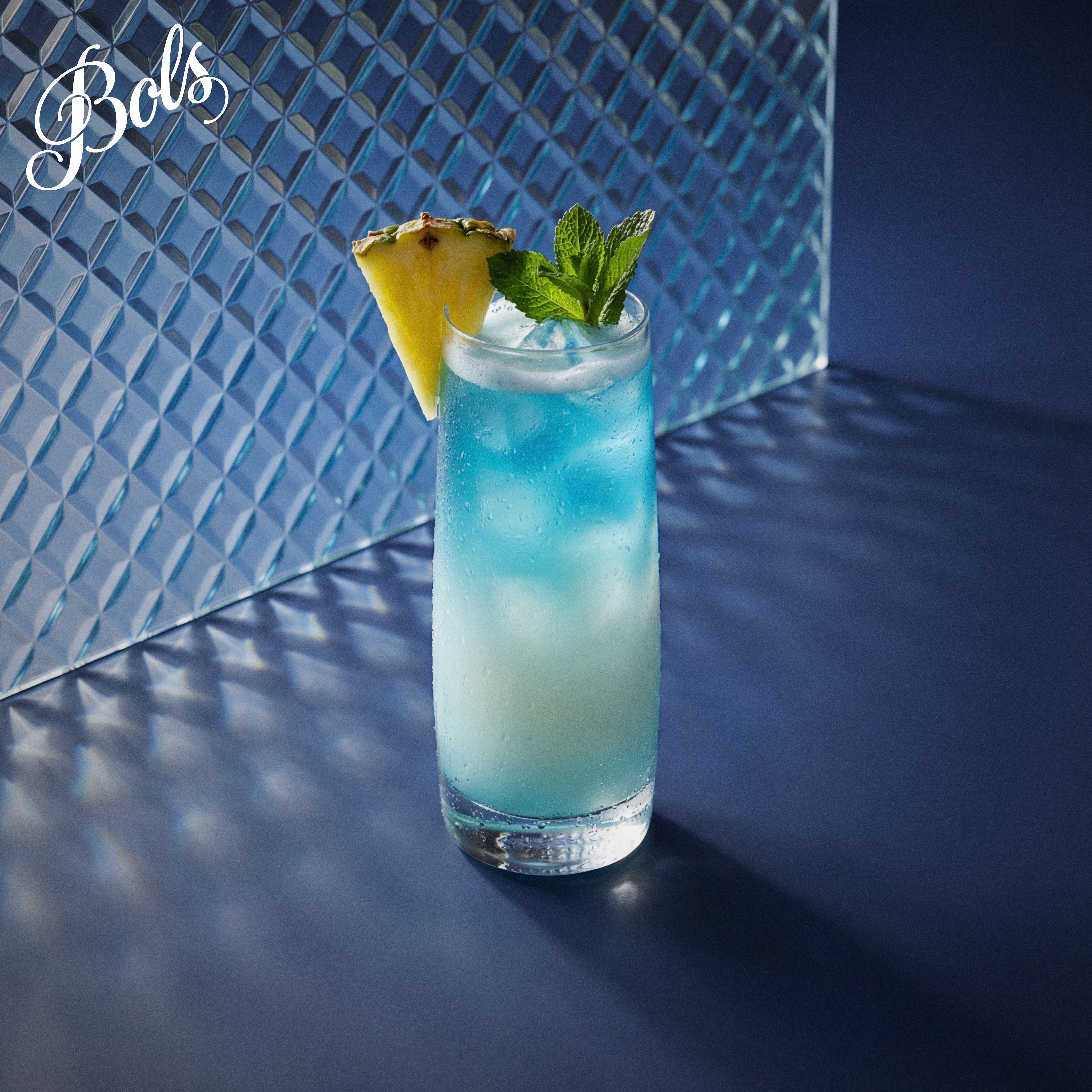 Bols Blue Curacao 1575