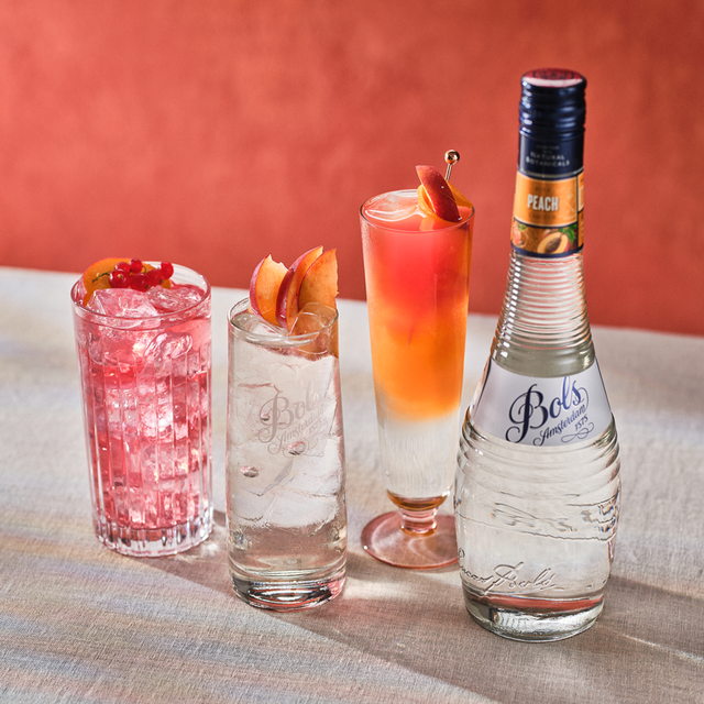Bols Peach Schnapps | Make The Best Peach Cocktails – Bols US